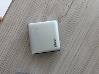 Anker 140W Max 4-Port GaN Charging Blocks,Smart Display for MacBook Charger