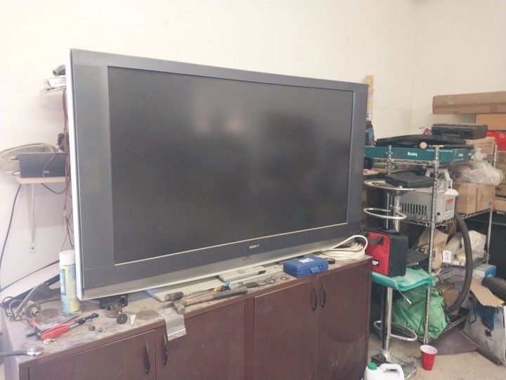 65" TV Sony HDMI Ready