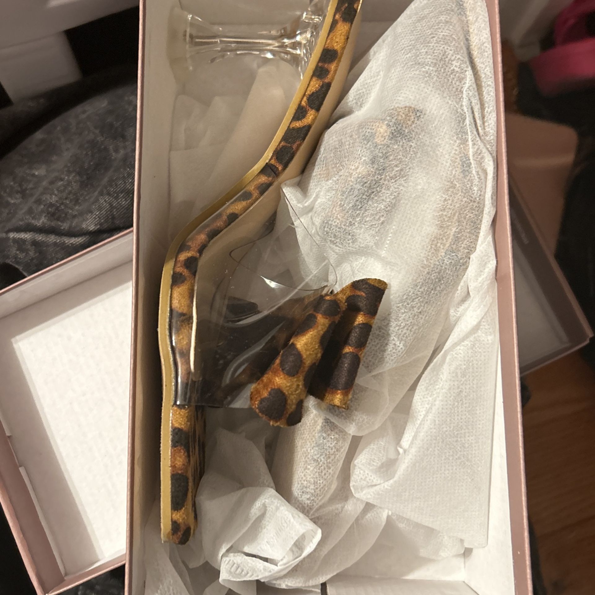 Woman’s Size 41 , Clear And Cheetah Heels