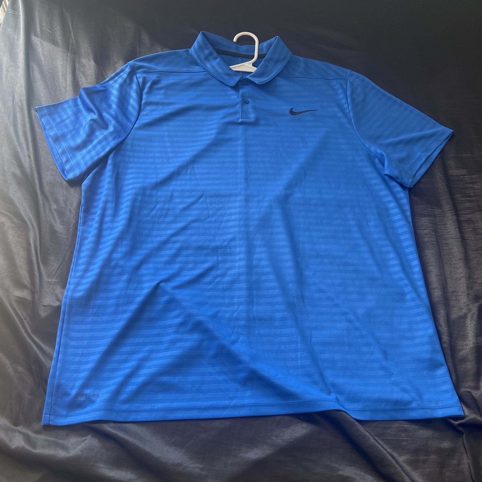 Nike Golf Shirt