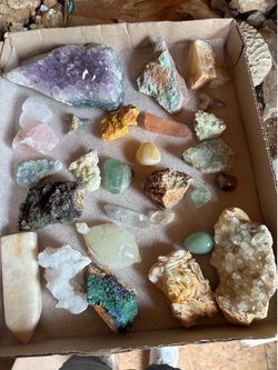 Crystal, mineral and rock collection
