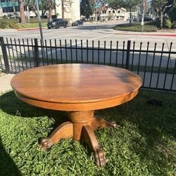 VTG Solid Oak Heavy Clawfoot Round  Dining Table 