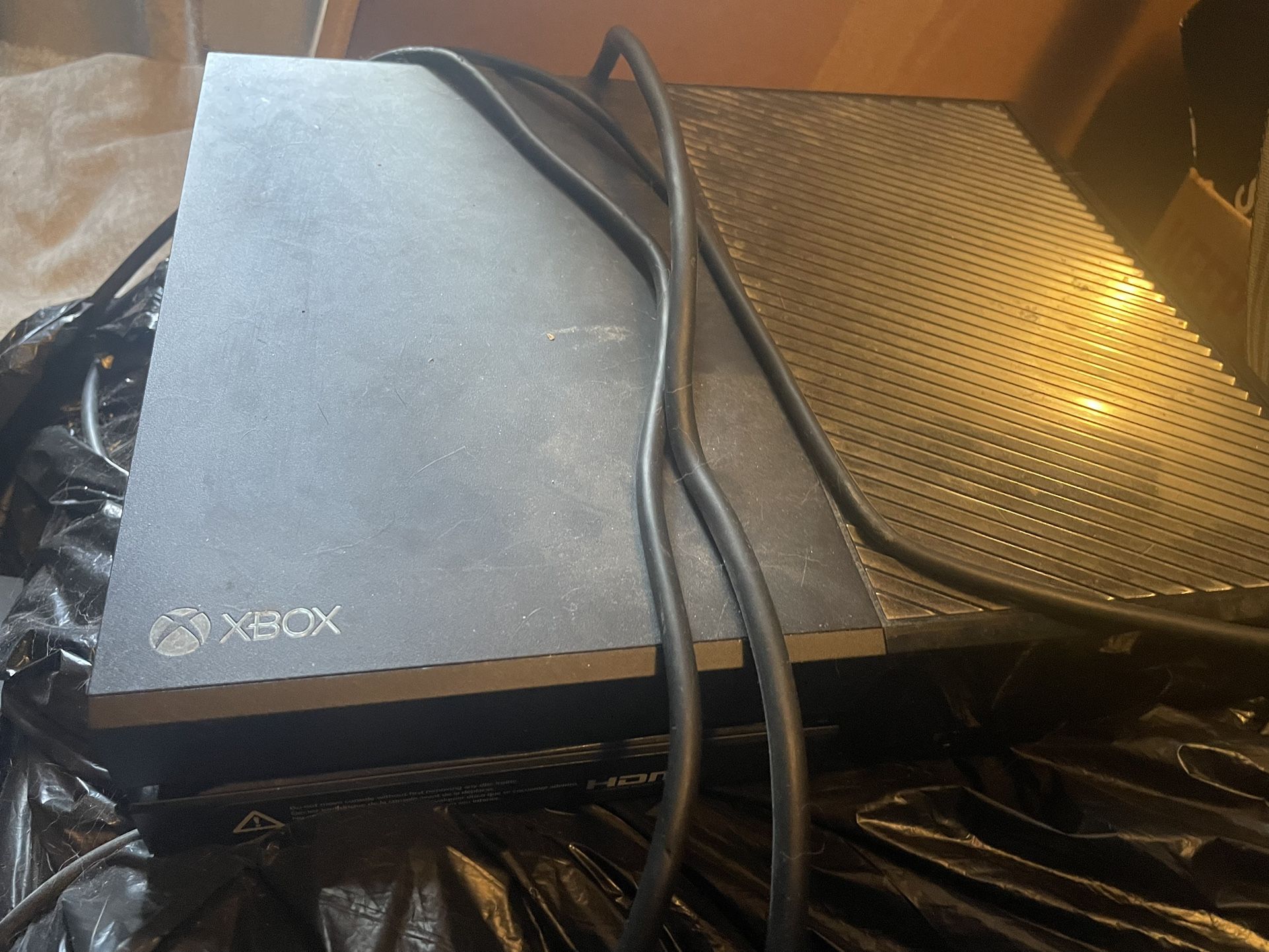 Original Xbox one. Water bed frame, 4 TVS