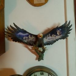 Bradford exchange thomas kinkade, evening majesty, eagle wall mounted statue.