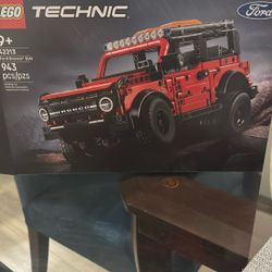 Lego Technic Ford Bronco