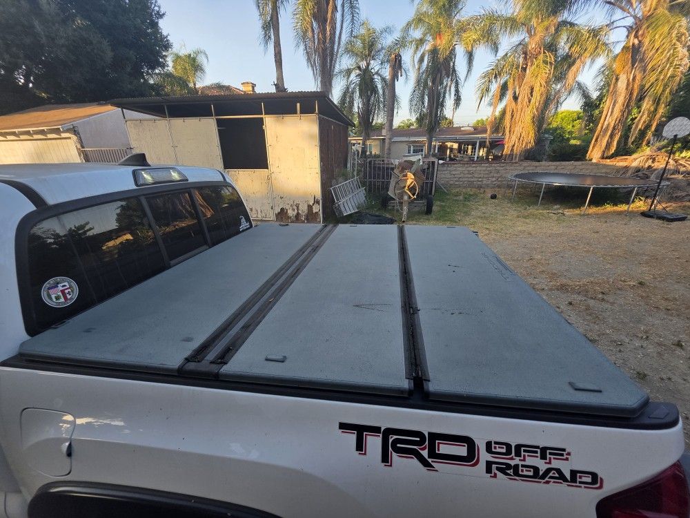 Tacoma Tonneau Cover