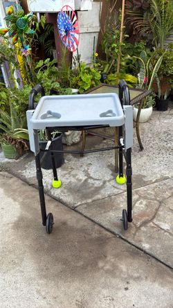 EQUATE WALKER GOOD CONDITION