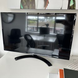 LG Monitor