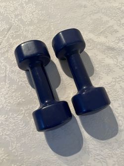 DUMBBELL 6 LBS EACH ~ BARELY USED ~ EXCELLENT CONDITION 