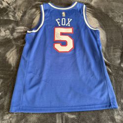 Signed De’Aaron Fox Sacramento Kings Jersey