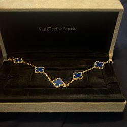 Alhambra Van Cleef Bracelet