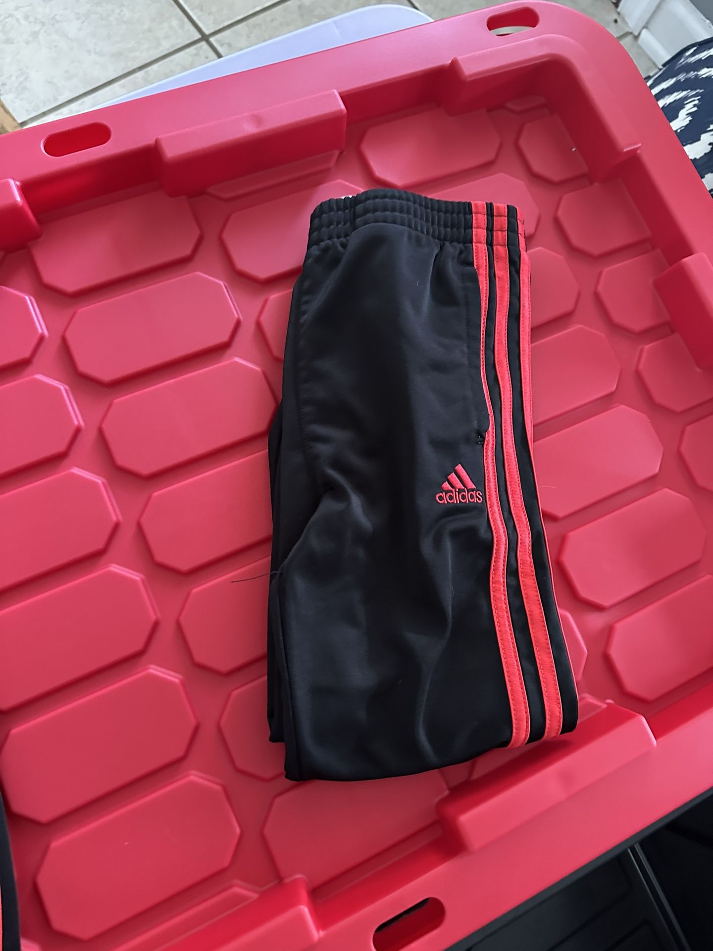 Boys Size 4