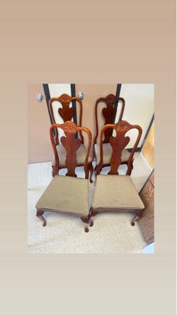 Set of 4 Solid Wood Dining Chairs