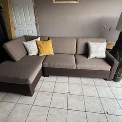 Sofa bed sectional (DELIVERY AVAILABLE IF NEEDED 🚚 )