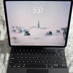 iPad Pro 12.9- Inch 5th Generation With Magic Keyboard And Pencil