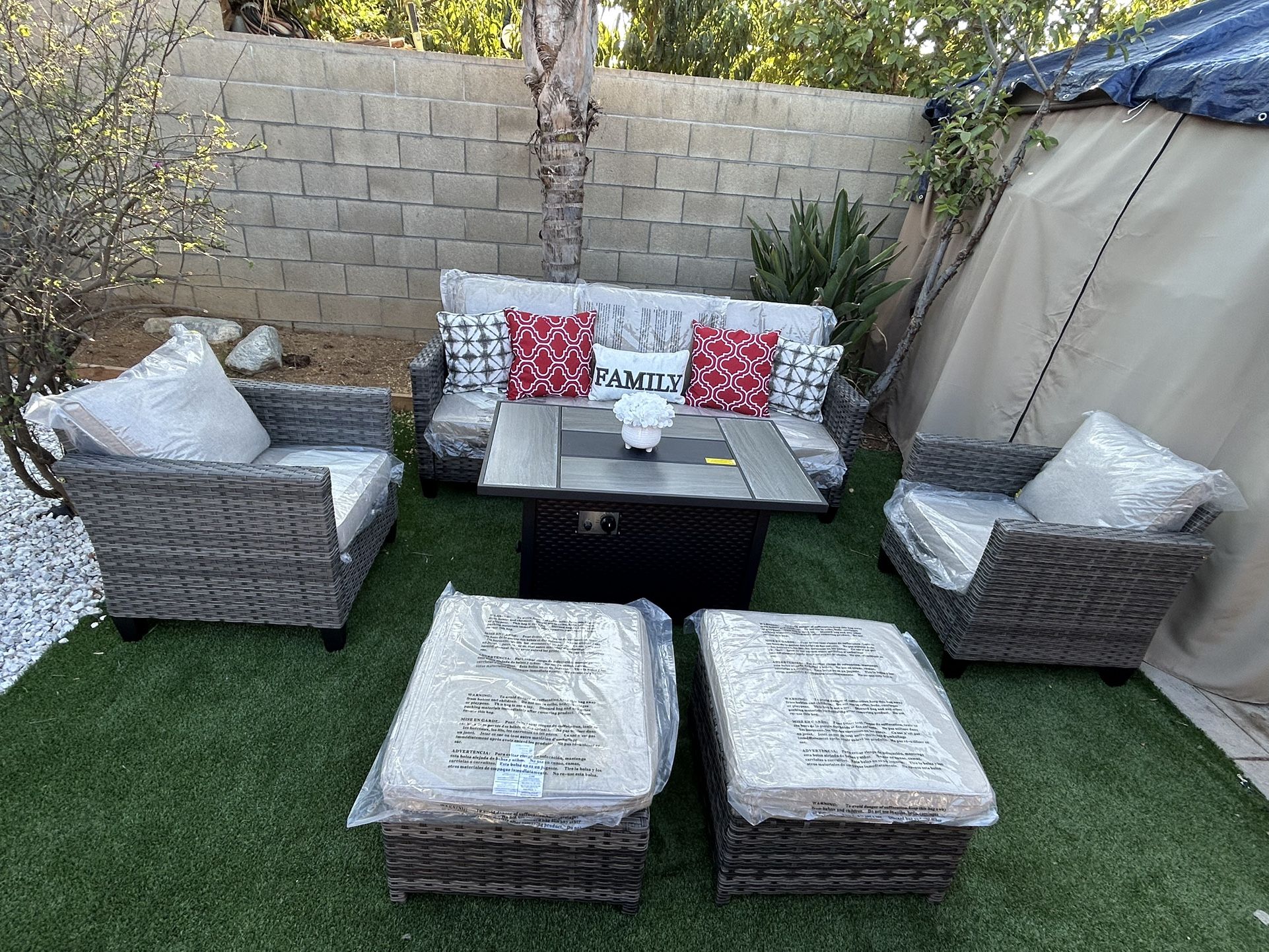 Patio Furniture Set Outdoor New In The Box 