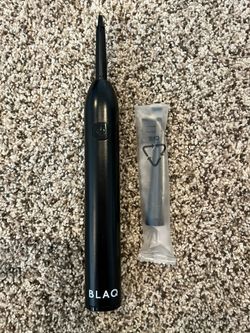 BLAQ Toothbrush