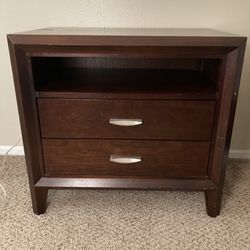 Dresser W/ Mirror And Nightstand 