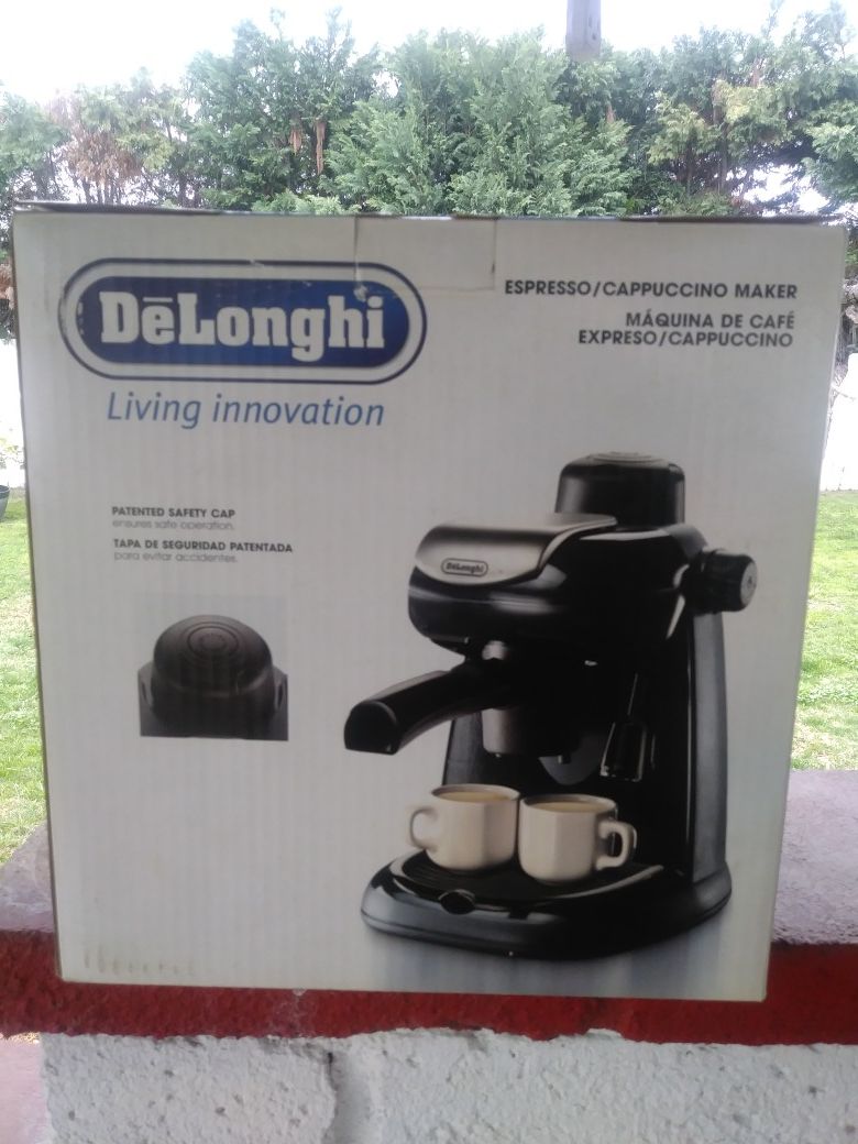 Delonghi coffee maker
