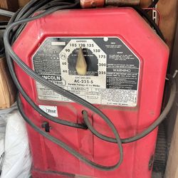 Lincoln Arc AC Rod Welder 225 Amp
