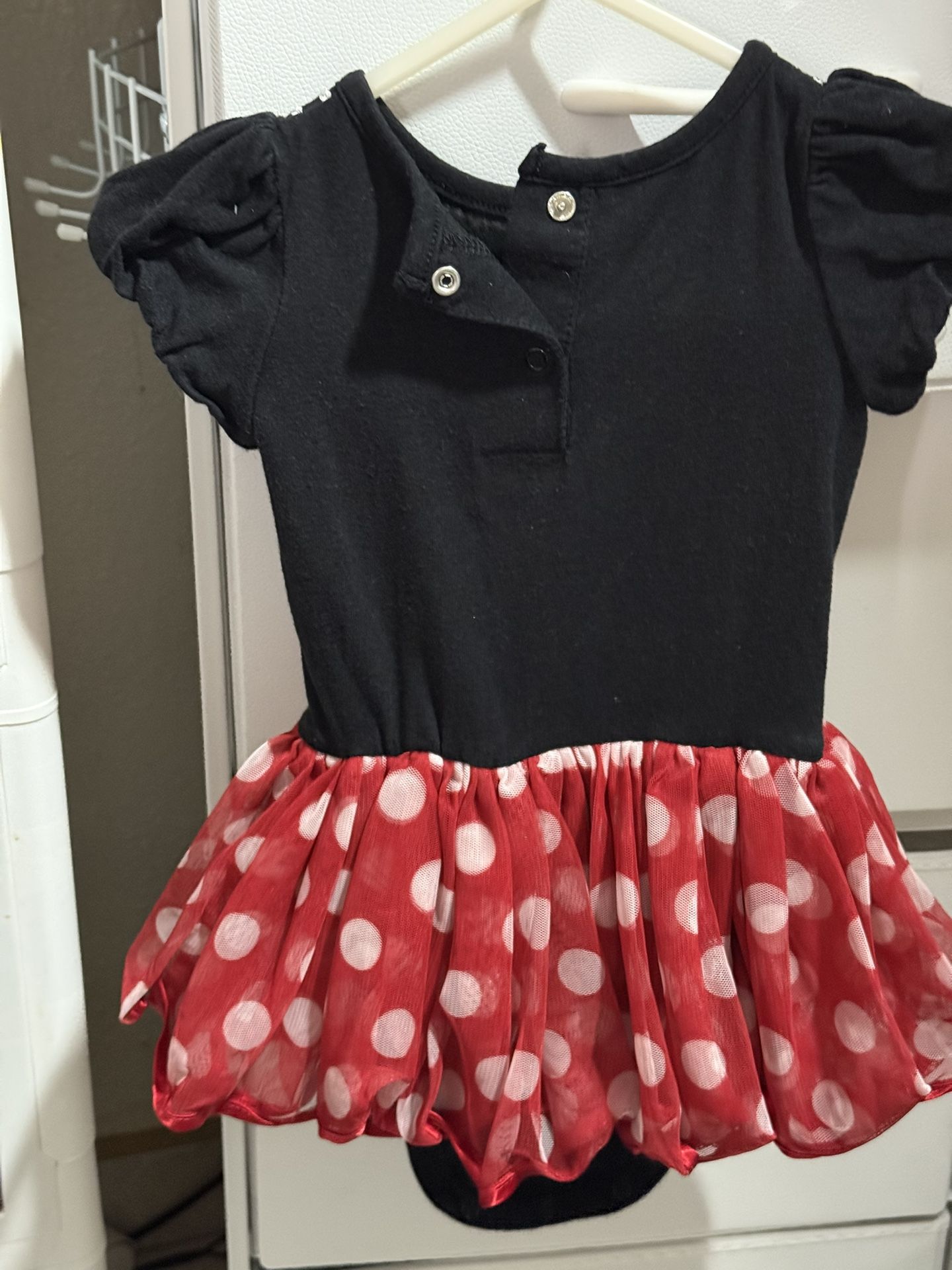 Minnie Mouse Outfit