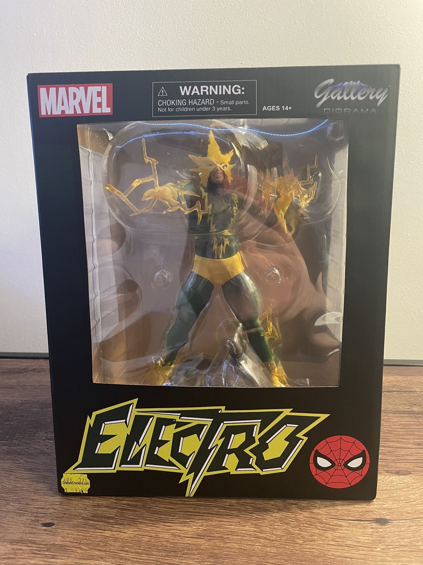 Gallery Diorama Electro Statue