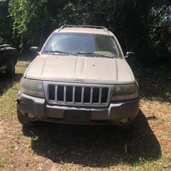 2004 Jeep Cherokee