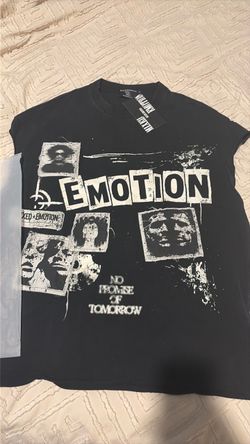 Mixed emotions sleeveless