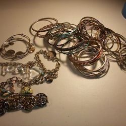 Huge Collection Of Vintage Bracelets Bangles Chains Juicy Couture Multicolor Small Bracelets For Small Wrist Silver Blue Gold Beaded Indian Accessorie
