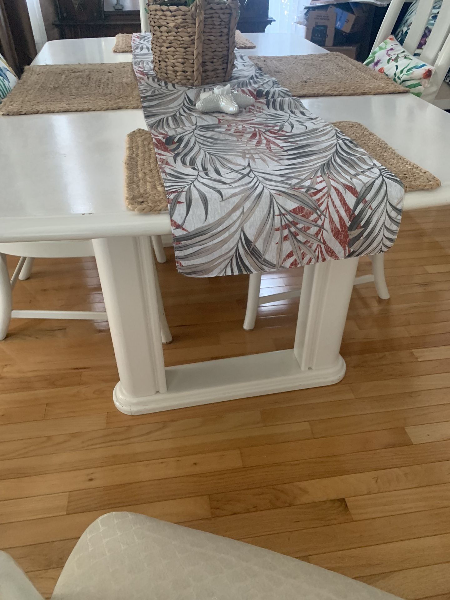 Solid Wood White Dining Table With 6 Chairs