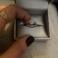  Engagement Ring With Diamond Band Set
