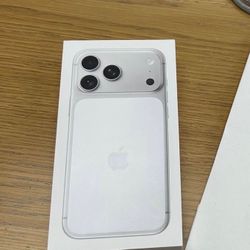 IPHONE 17 PRO SILVER 256GB UNLOCKED 