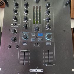 Reloop 2 (+1) Channel Mixer - RMX22i