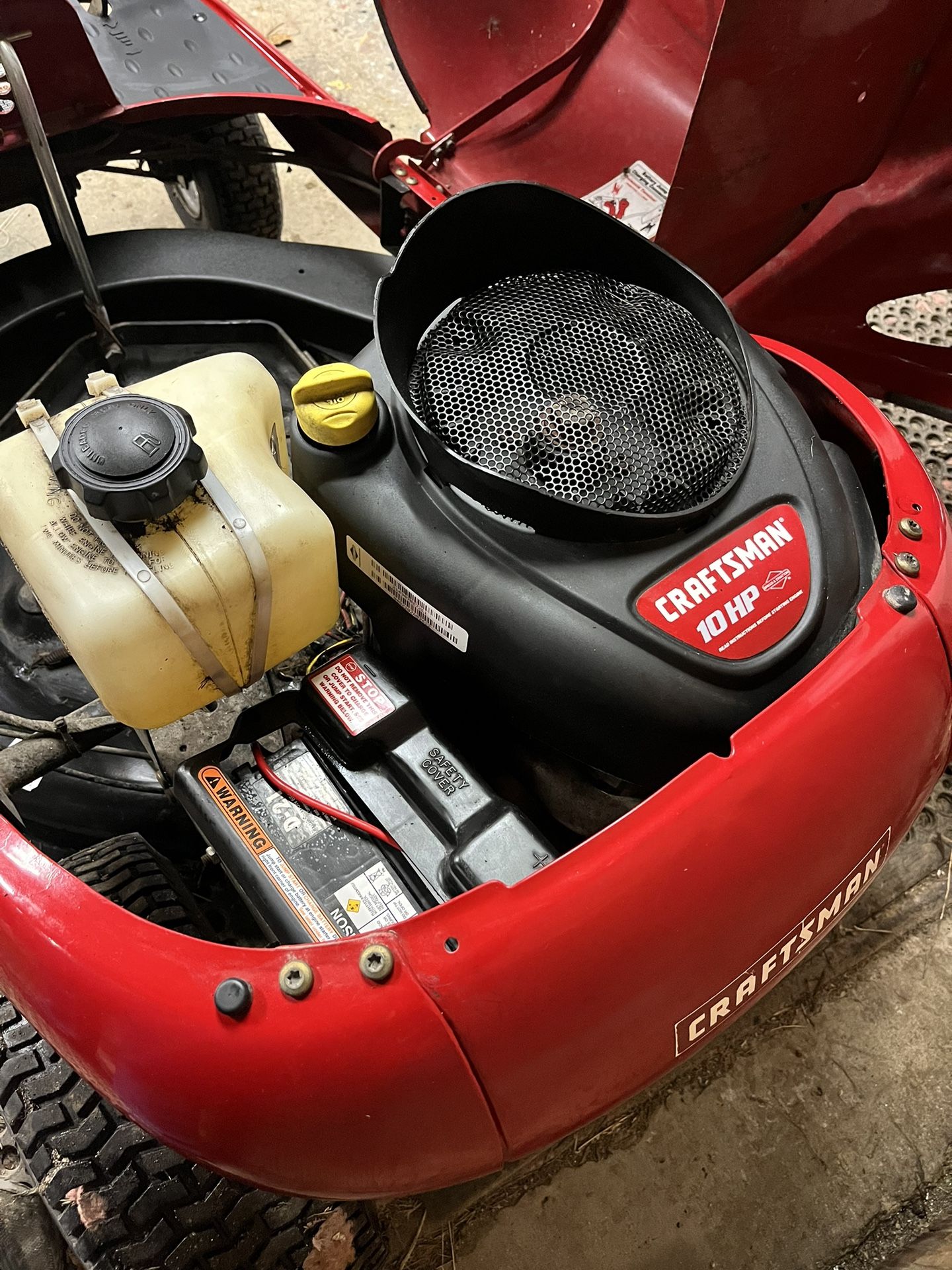 Craftsman DRM500 Rearengine Riding Mower. Has a small 28” deck