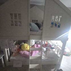 Pottery Barn Bunk Bed