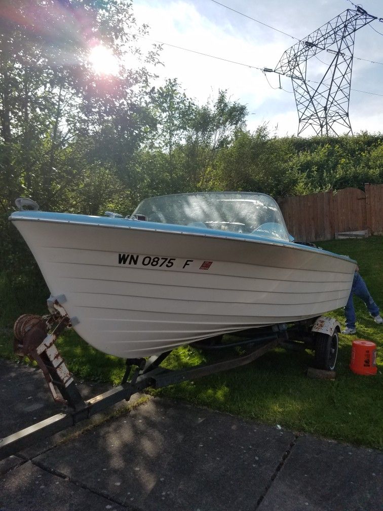 17ft Anderson Boat