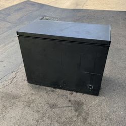10 Cubic Deep Chest Freezer With Delivery 