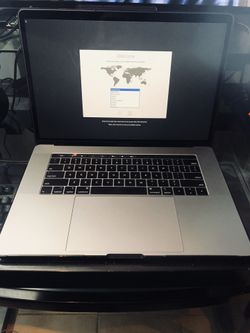 MacBook Pro 15 inch 2018