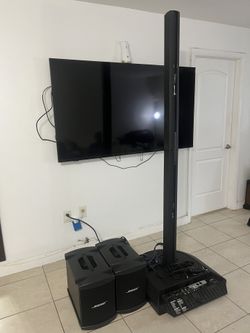 Bose L1 Model 1 With Two B1 Bass Modules Sound with cases