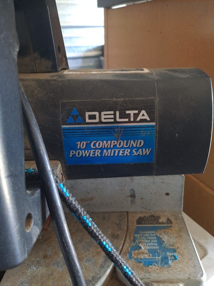 Delta 10" Miter Saw
