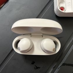 Sony wf-1000xm5 earbuds like new
