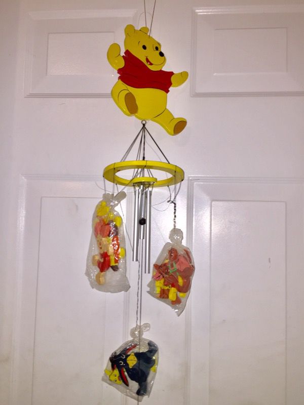 ADORABLE!! NEW !! WIND CHIMES!! WINNIE THE POOH