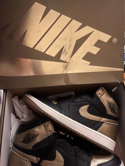 Air Jordan 1 Retro High OG - Size 10.5 - $120 OBO