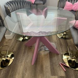 Table Plus 3 Chairs 
