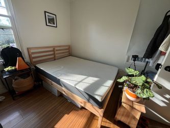 Wood Bed Frame with Slatted Headboard