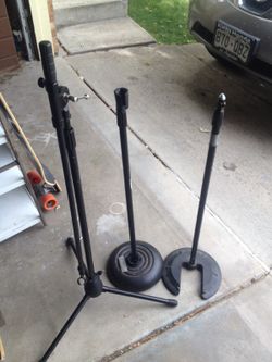 3 mic stands. 2 straight, 1 w/boom!