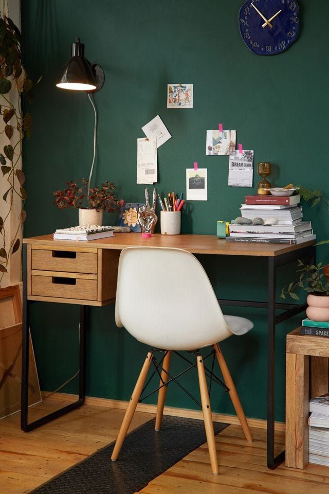 Harvey Desk - Urban Outfitters