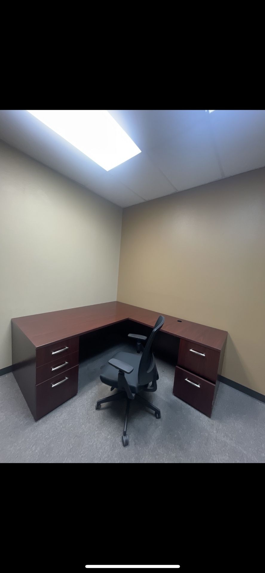 OFFICE DESK FOR SALE