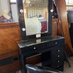 Vanity With Chair