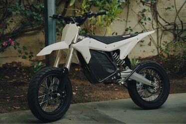 2025 ETM RTR With Supermotos Dirtbike